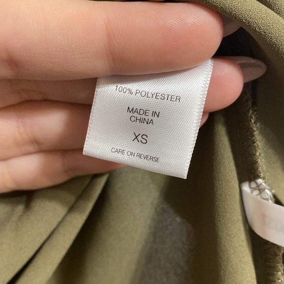 New York & Company Green Blouse Size XS - Picture 4 of 8